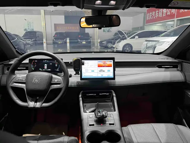 BYD Qin PLUS — Фото автомобиля 9