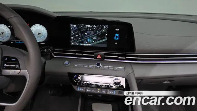 Hyundai Avante CN7 — Фото автомобиля 13