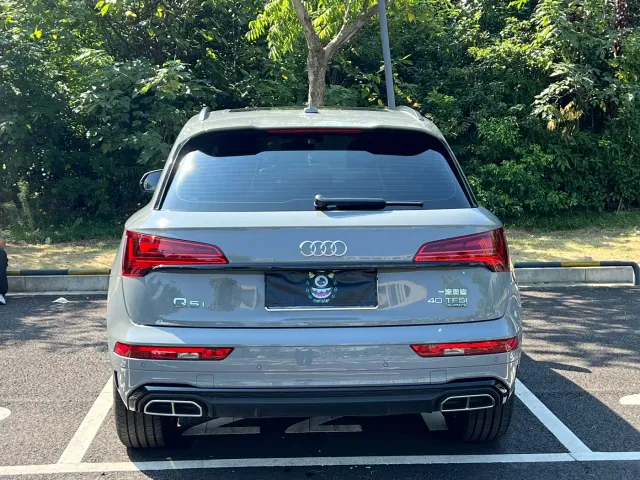Audi Q5L — Фото автомобиля 15