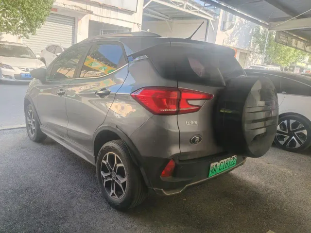 BYD Yuan Pro — Фото автомобиля 9