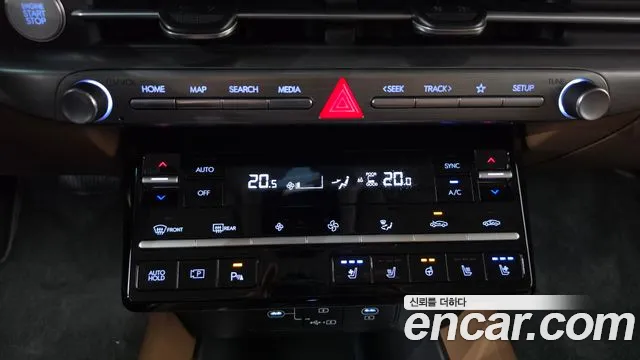 Hyundai Grandeur GN7 — Фото автомобиля 29