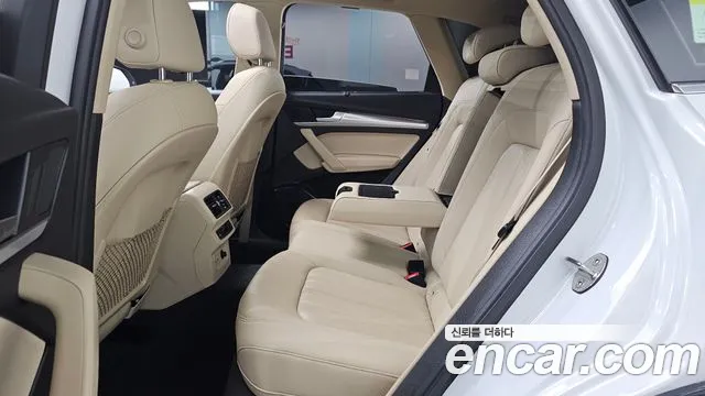 Audi Q5 FY — Фото автомобиля 17