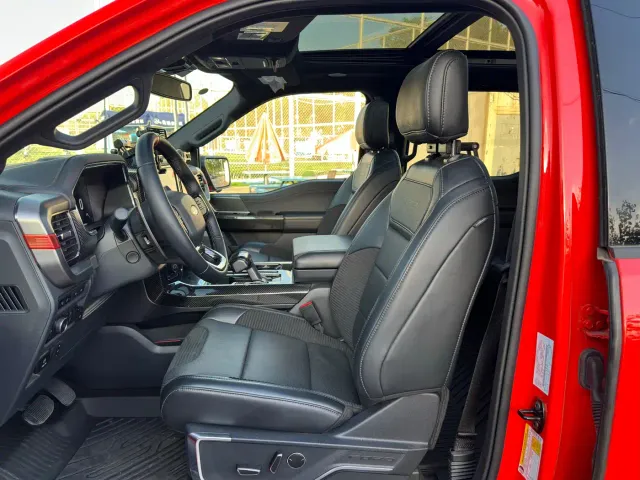 Ford F-150 Raptor — Фото автомобиля 15