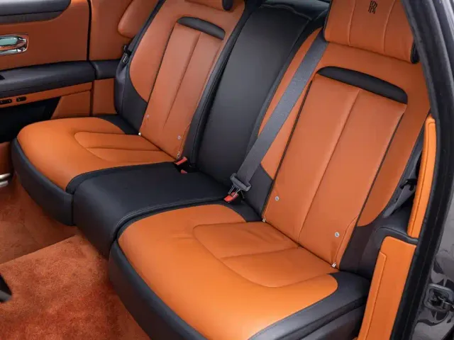 Rolls-Royce Ghost — Фото автомобиля 23
