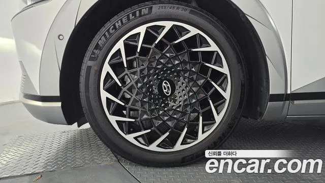 Hyundai Ioniq5 — Фото автомобиля 4