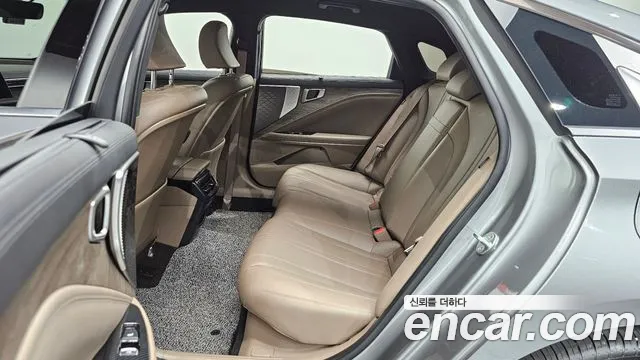 Kia K8 K8 Hybrid — Фото автомобиля 11