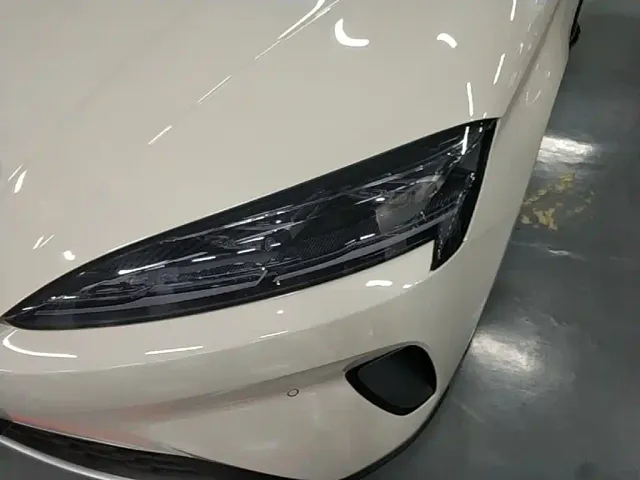 BYD Seal 07 DM-i — Фото автомобиля 23
