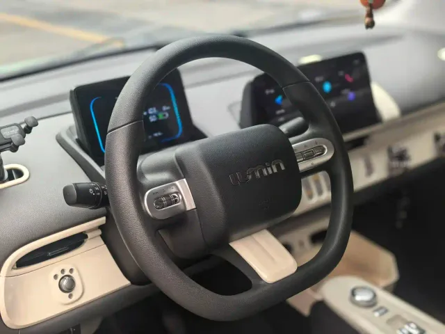 Changan Lumin — Фото автомобиля 7
