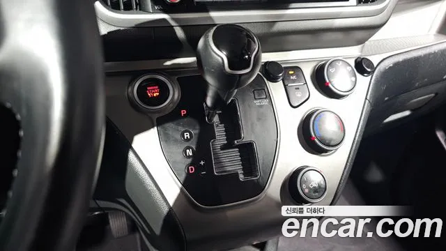 Kia RAY Новый Ray Prestige — Фото автомобиля 9