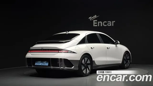 Hyundai Ioniq6 — Фото автомобиля 2