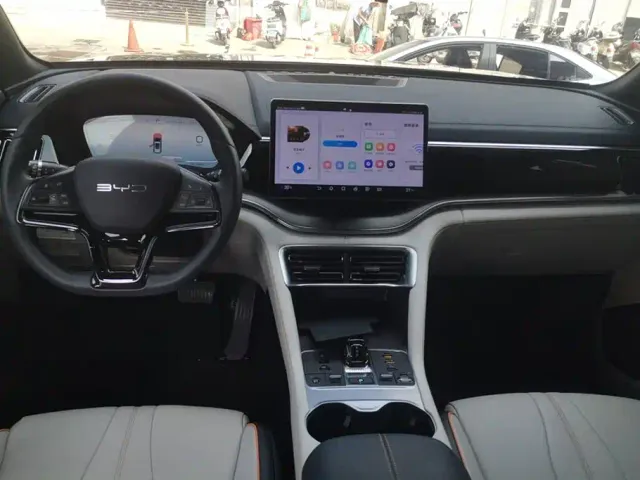 BYD Song PLUS — Фото автомобиля 12