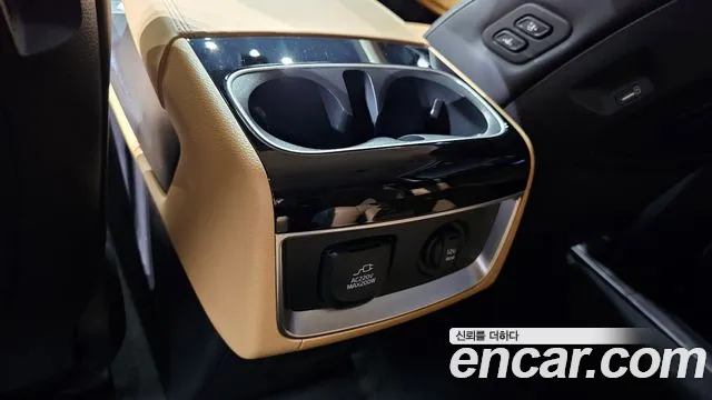 Kia Carnival 4th Gen — Фото автомобиля 24