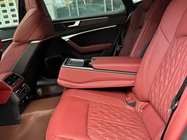 Audi Audi A7L 2023 45 TFSI quattro S-line Black Warrior Edition — Фото автомобиля 8
