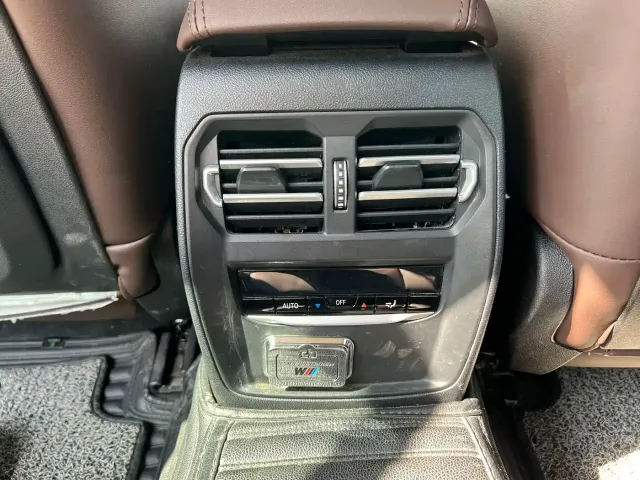 BMW BMW 3 Series 2023 320Li M Sport Package — Фото автомобиля 11