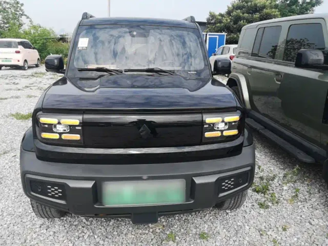 Baojun Yep — Фото автомобиля 2