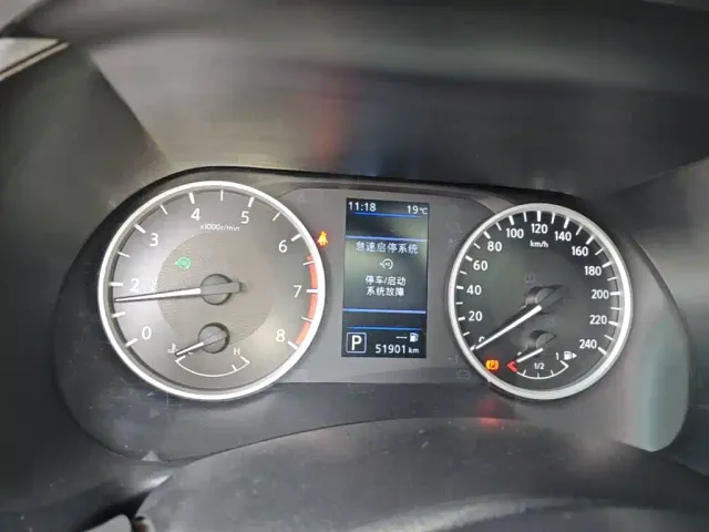 Nissan Sylphy — Фото автомобиля 11