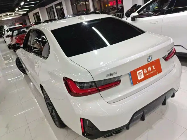 BMW 3 Series — Фото автомобиля 3