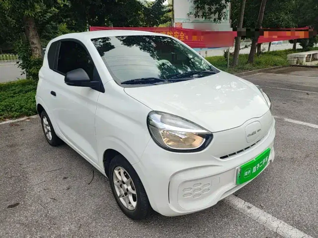 Roewe Clever — Фото автомобиля 3