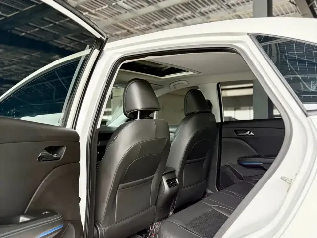 Chevrolet Monza — Фото автомобиля 6