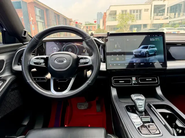 GAC Trumpchi GS8 — Фото автомобиля 11