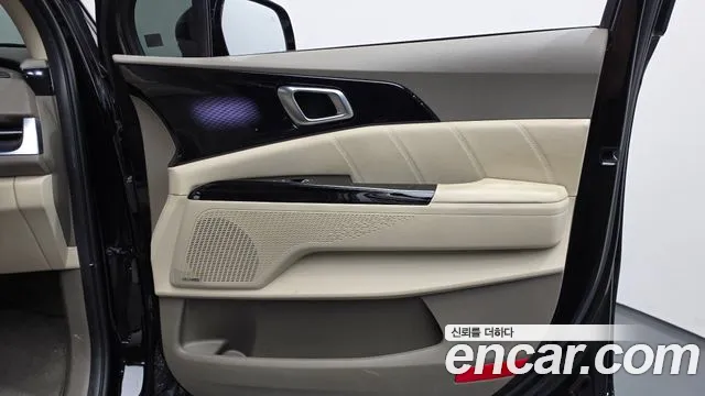 Kia Carnival 4th Gen — Фото автомобиля 14