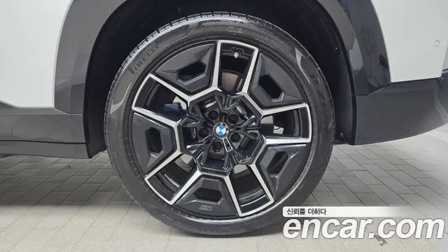 BMW XM G09 — Фото автомобиля 21