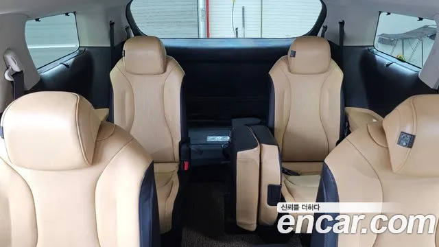 Kia Carnival 4th Gen — Фото автомобиля 18
