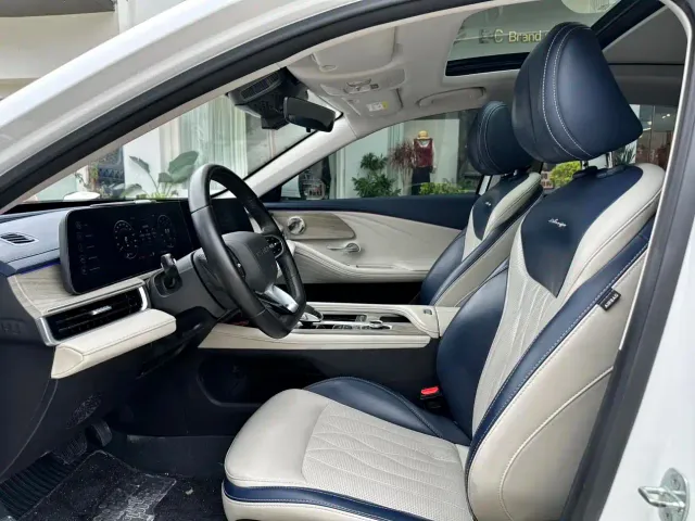 Chery Arrizo 8 — Фото автомобиля 8