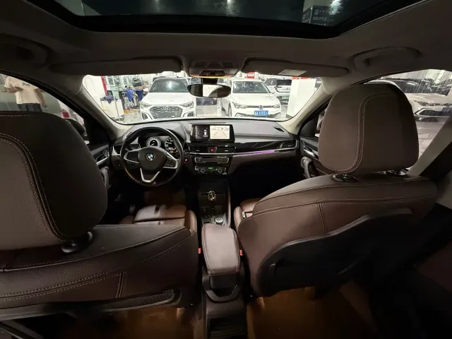 BMW X1 — Фото автомобиля 6