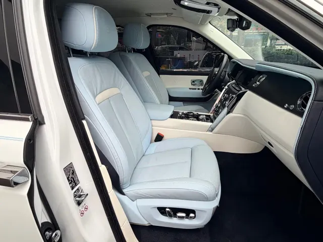 Rolls-Royce Cullinan — Фото автомобиля 4