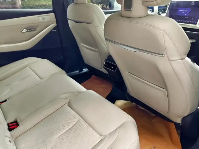 Deepal Deepal SL03 2022 1.5L 1200 Range Extender Version — Фото автомобиля 8