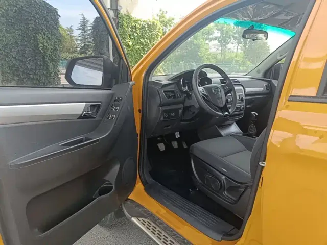 JAC Motors JAC T6 — Фото автомобиля 11