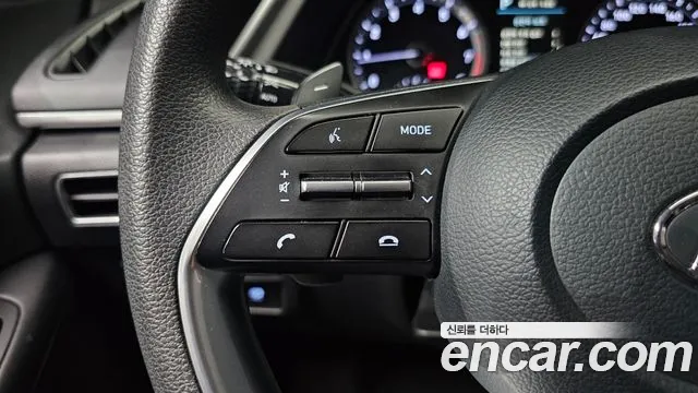 Hyundai Sonata Sonata (DN8) 2.0 LPG(Для проката) — Фото автомобиля 28
