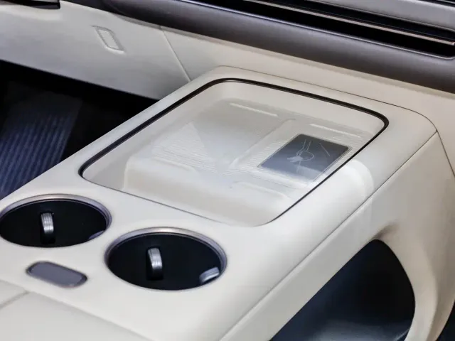 Li Auto Li i8 2025 Standard Edition — Фото автомобиля 20