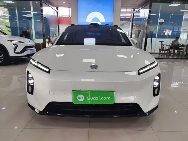 Nio ET5 — Фото автомобиля 2