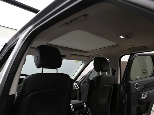 Land Rover Discovery 2024 Model 300PS S — Фото автомобиля 21