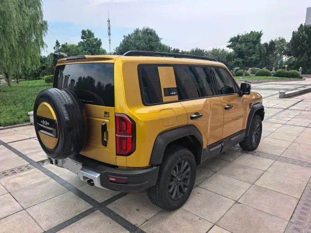 BYD FangChengBao Leopard 5 — Фото автомобиля 6