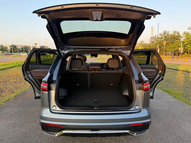 Geely Xingyue L — Фото автомобиля 22