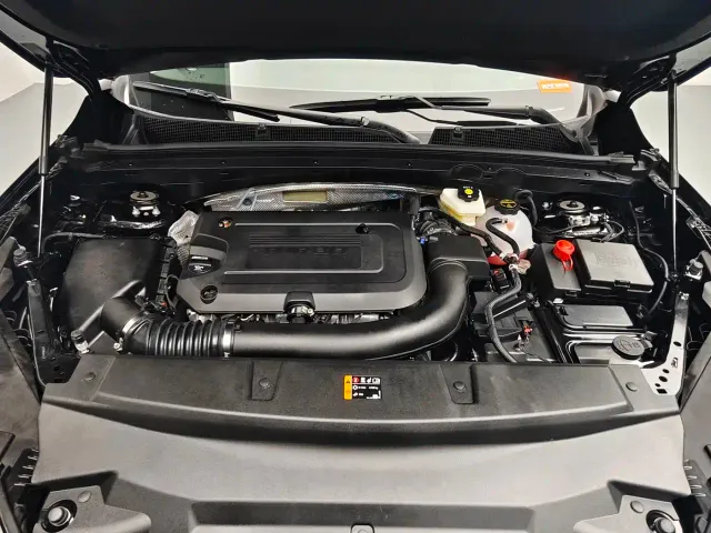 Buick Envision Plus — Фото автомобиля 8
