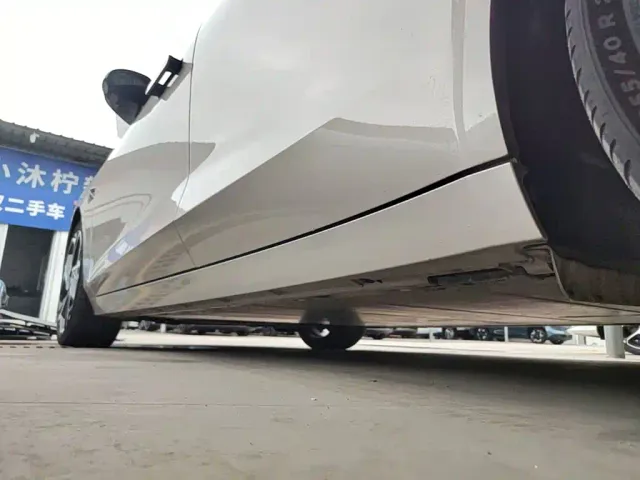 Lynk & Co Z10 — Фото автомобиля 21