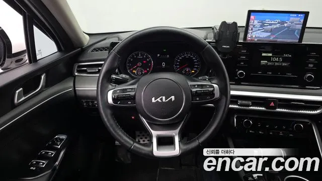 Kia K5 K5 3 поколение 2.0 LPI(Для проката) — Фото автомобиля 13