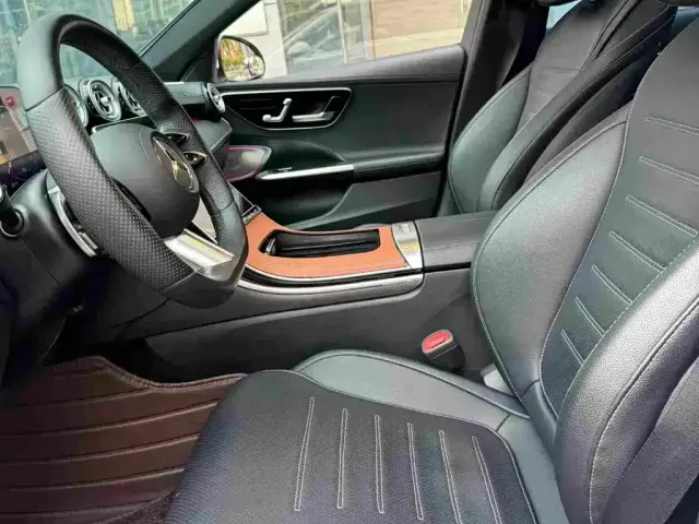 Mercedes-Benz C-Class — Фото автомобиля 9