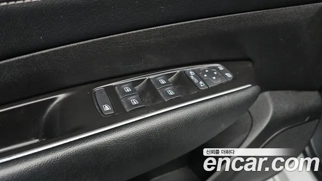 Renault-KoreaSamsung SM6 Новый SM6 2.0 LPe Feel — Фото автомобиля 28