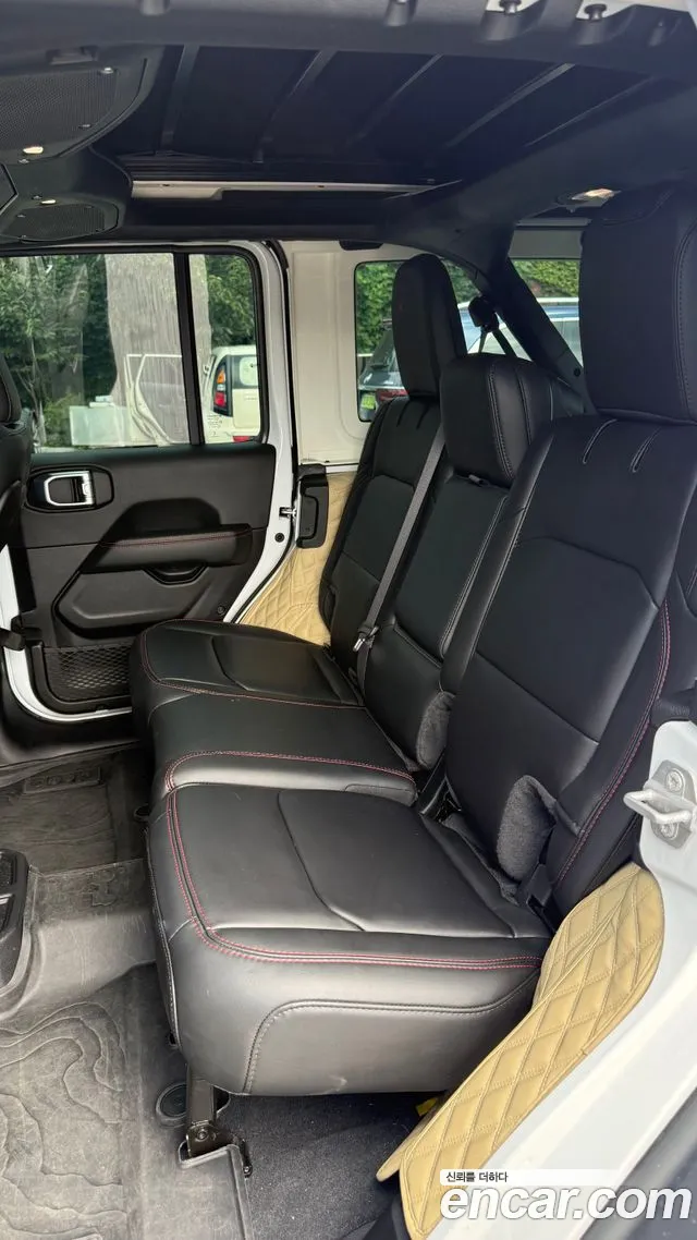 Jeep Wrangler Wrangler (JL) — Фото автомобиля 13