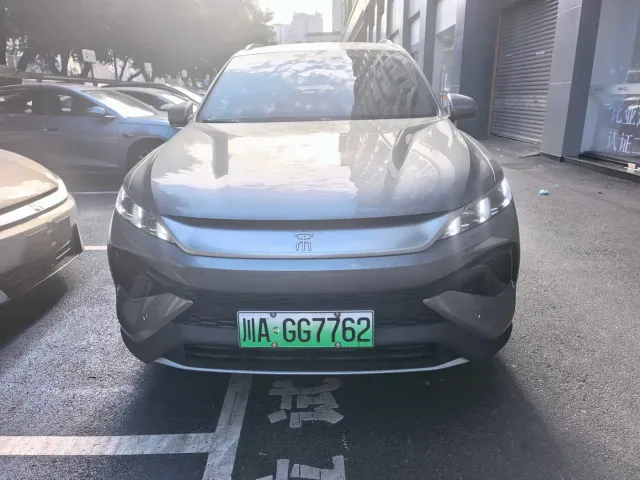 BYD Song Pro — Фото автомобиля 2