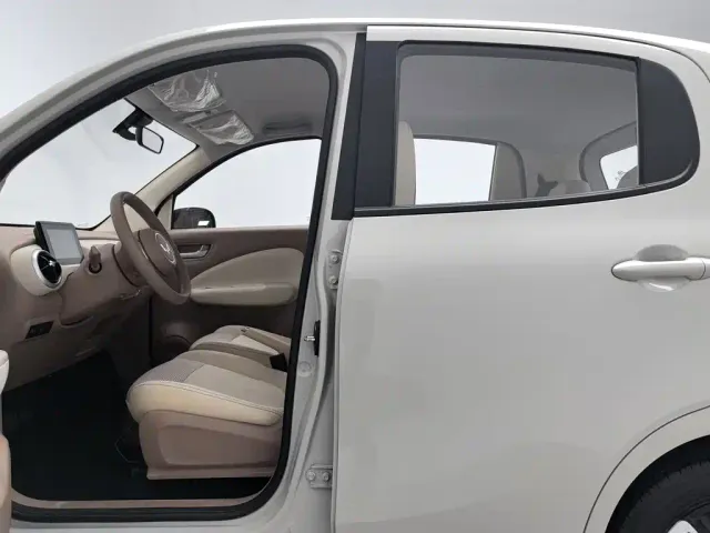 Wuling Hongguang Mini EV — Фото автомобиля 10