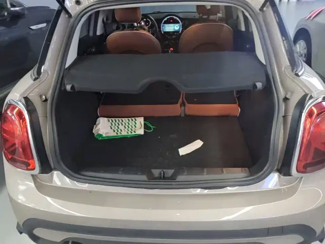 MINI Hatch — Фото автомобиля 18
