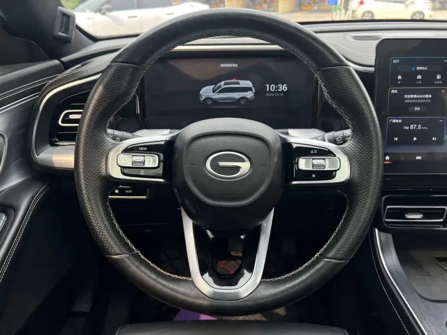 GAC Trumpchi GS8 — Фото автомобиля 15