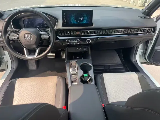 Honda Civic — Фото автомобиля 14