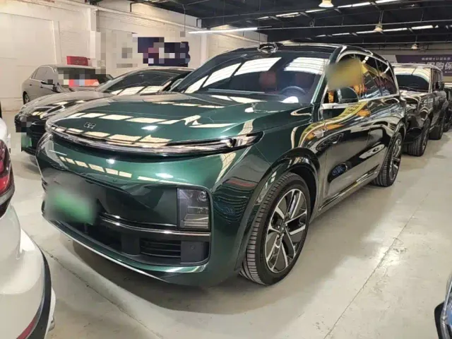 Фотография автомобиля — Li Auto L9